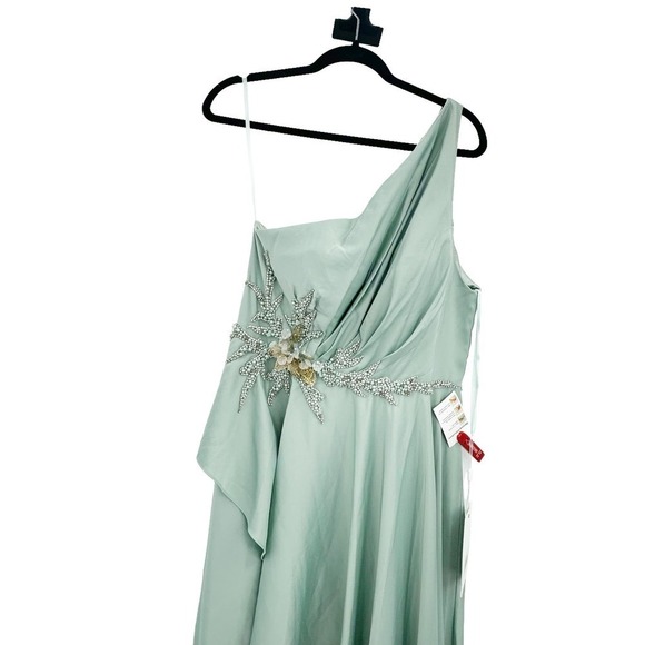 Mac Duggal Women's Sage High Low One Shoulder Prom Gown Size 10 NWT - Picture 6 of 13